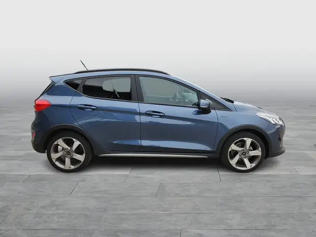 Ford Fiesta view 6
