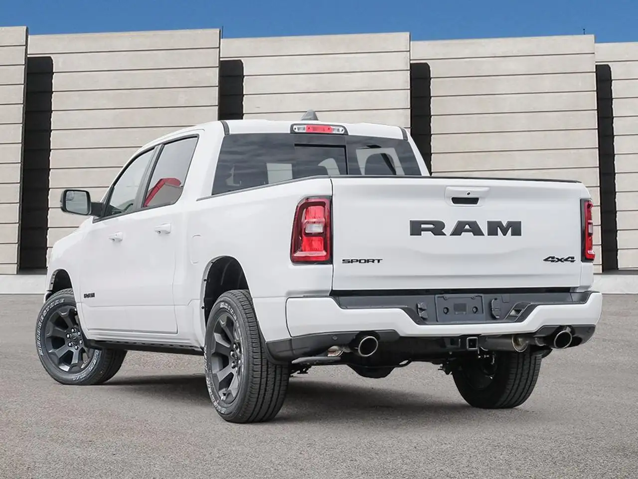 RAM 1500 снимка RAM 1500