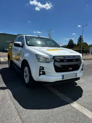 Isuzu D-Max