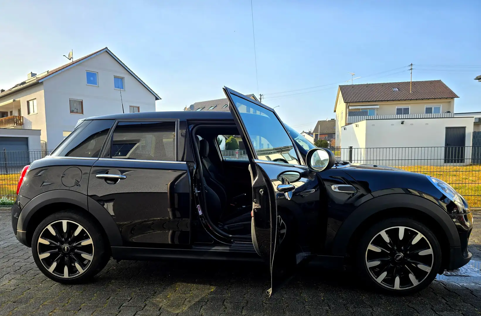 MINI One Mini One John Cooper Works Schwarz - 1