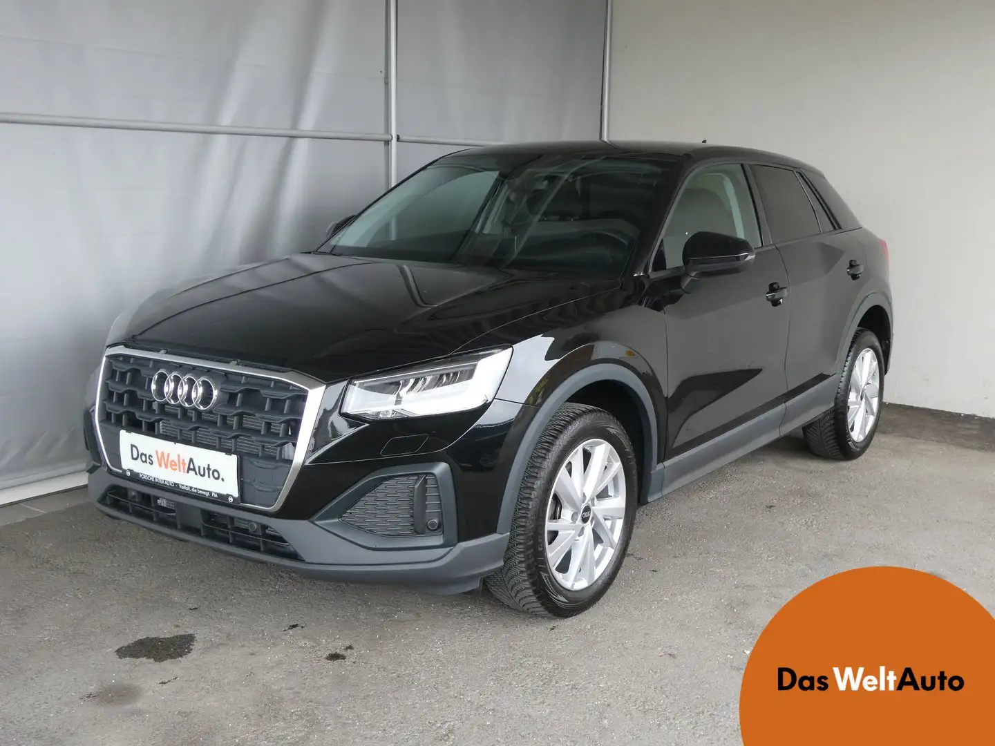 Audi Q2 35 TFSI Schwarz - 1