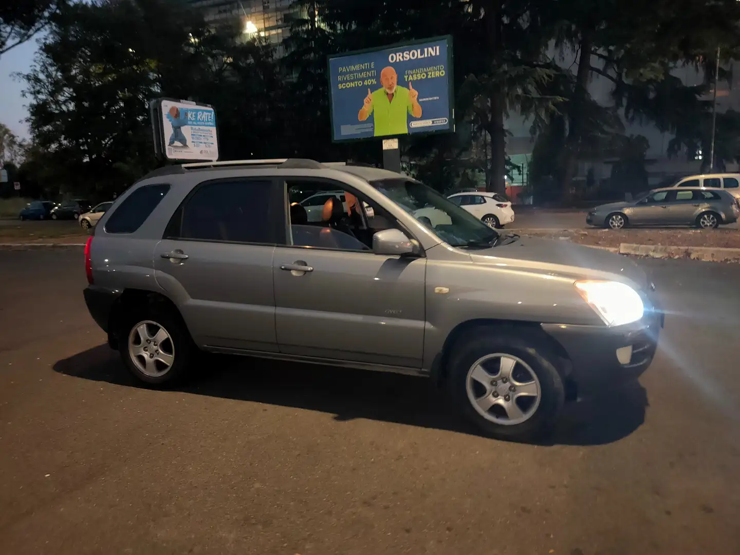 Kia Sportage KIA Sportage '05 4WD Benzina E4 GPL 2.0-16v Gancio Gris - 1