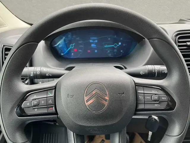 Citroen Jumper view 10