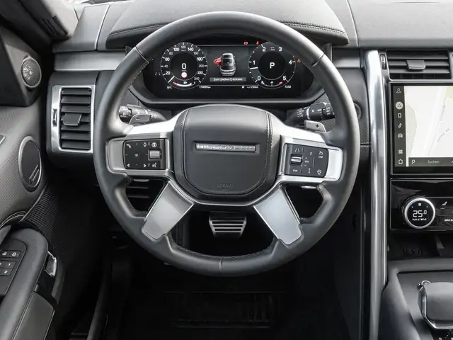 Land Rover Discovery view 12