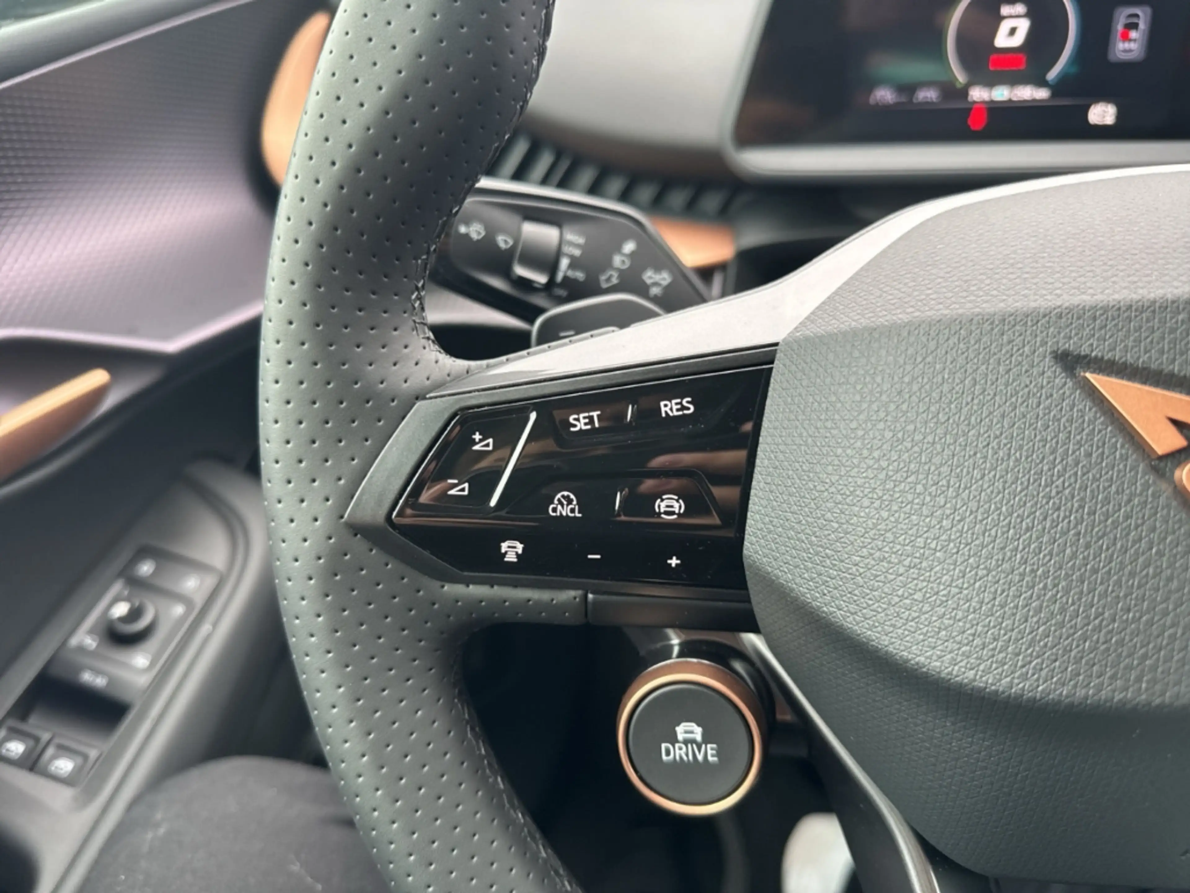 CUPRA Tavascan Endurance 3,49% Navi Digitales Cockpit LED ACC El. — photo 14