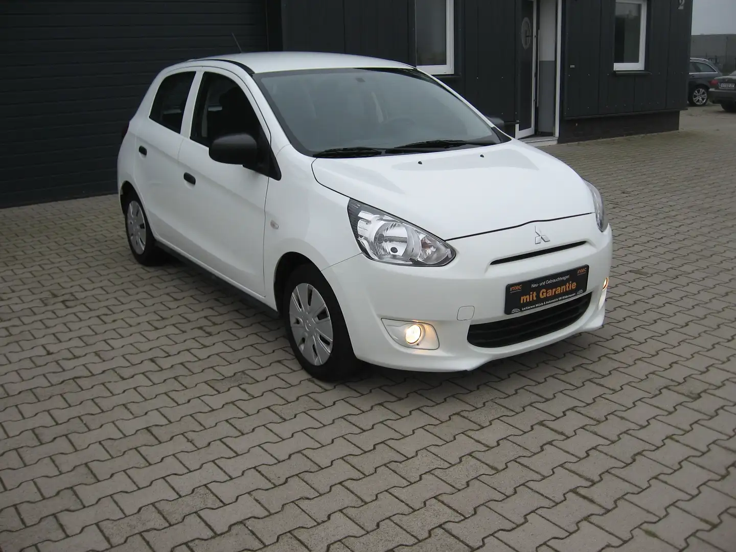 Mitsubishi Space Star Diamant Edition Weiß - 1