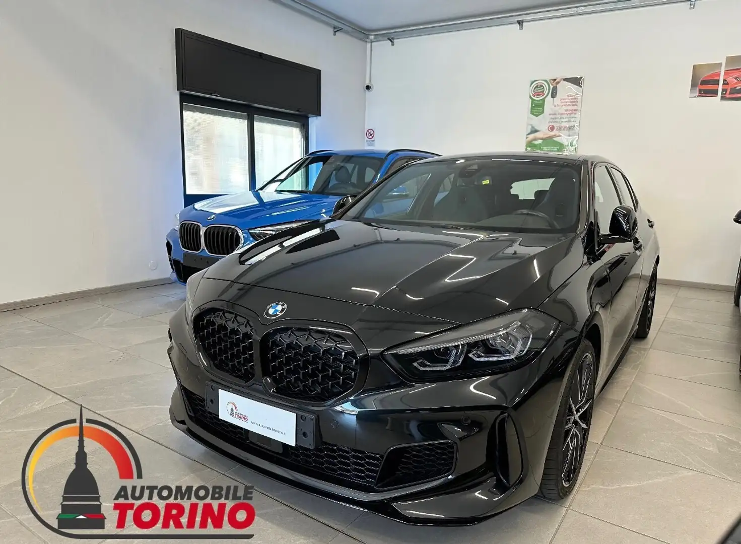 BMW 135 M 135i xDrive Noir - 1