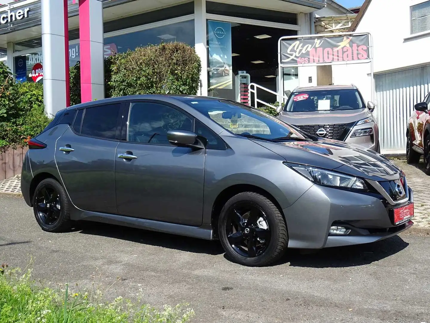 Nissan Leaf 40 kWh N-Connecta Winterpaket/ProPilot Gris - 1