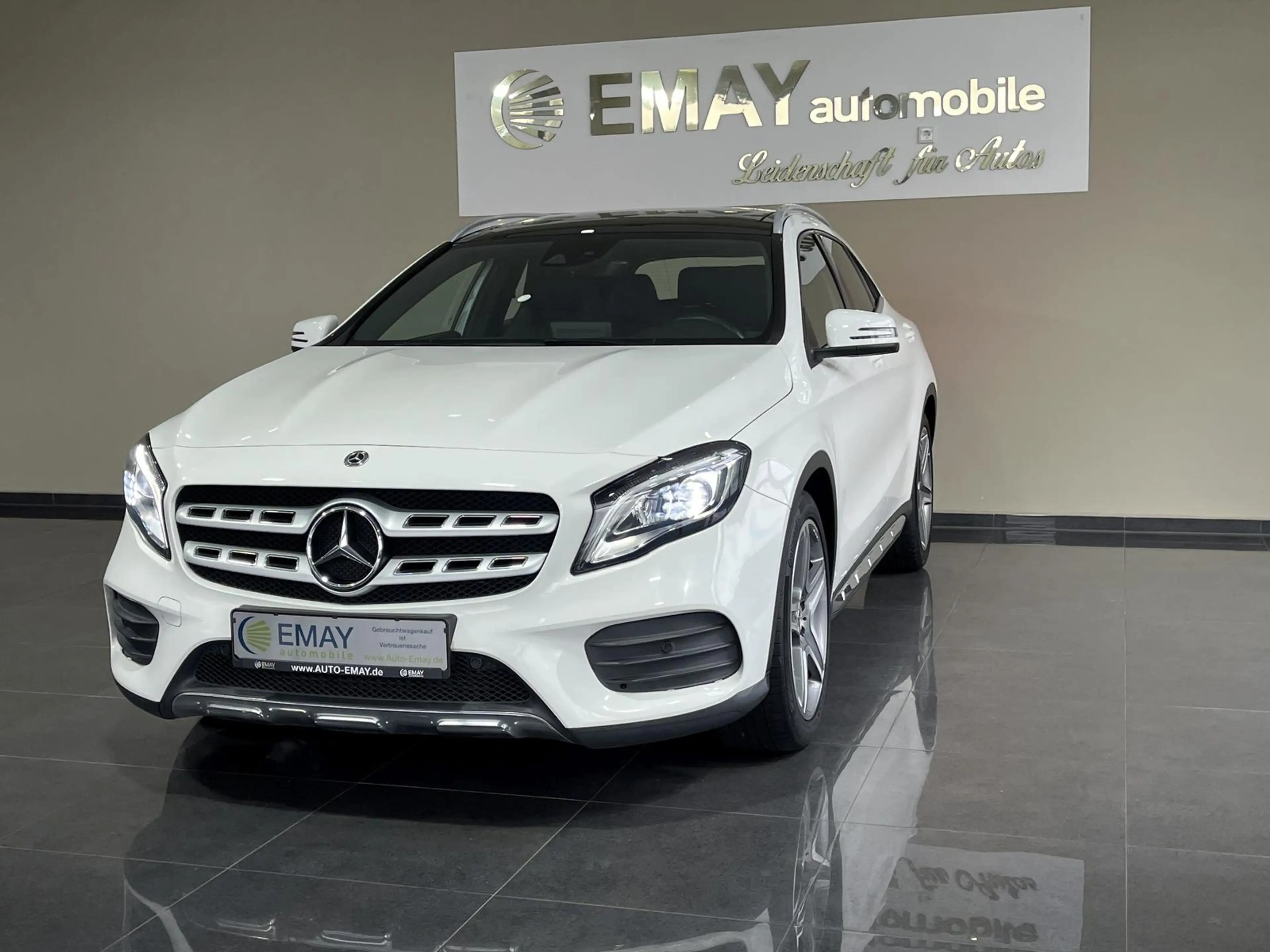 Mercedes-Benz GLA 180 Amg Line/P.dach/Alcantara/Navi/R.Kamera/ — photo 6