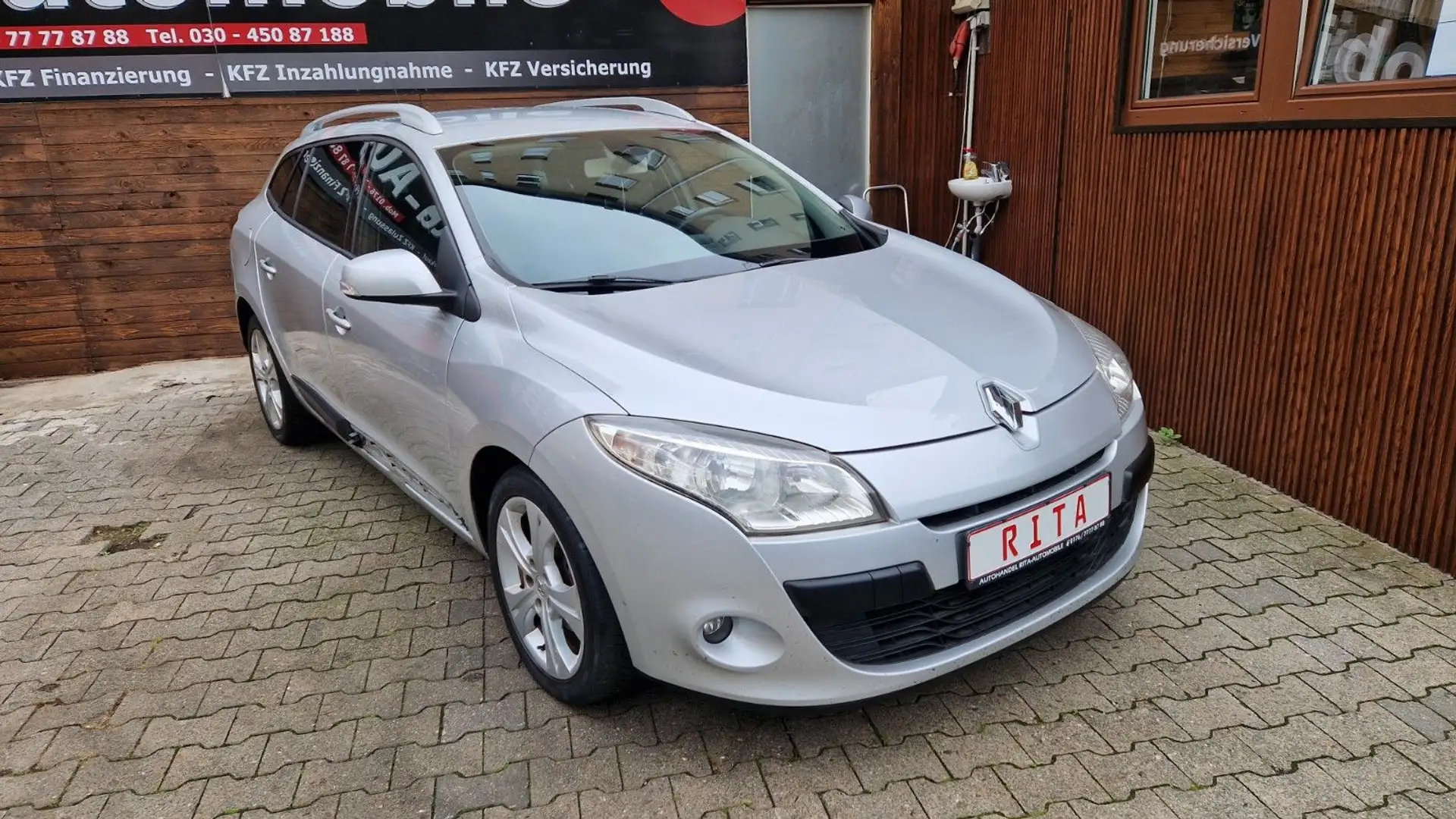 Renault Megane III Grandtour Dynamique Automatik, Navi Gris - 1