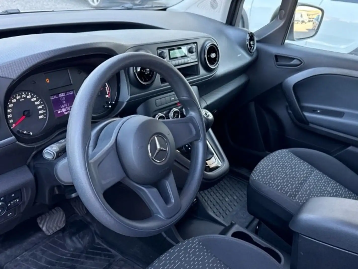Mercedes-Benz Citan e Furgón Pro Largo - 2