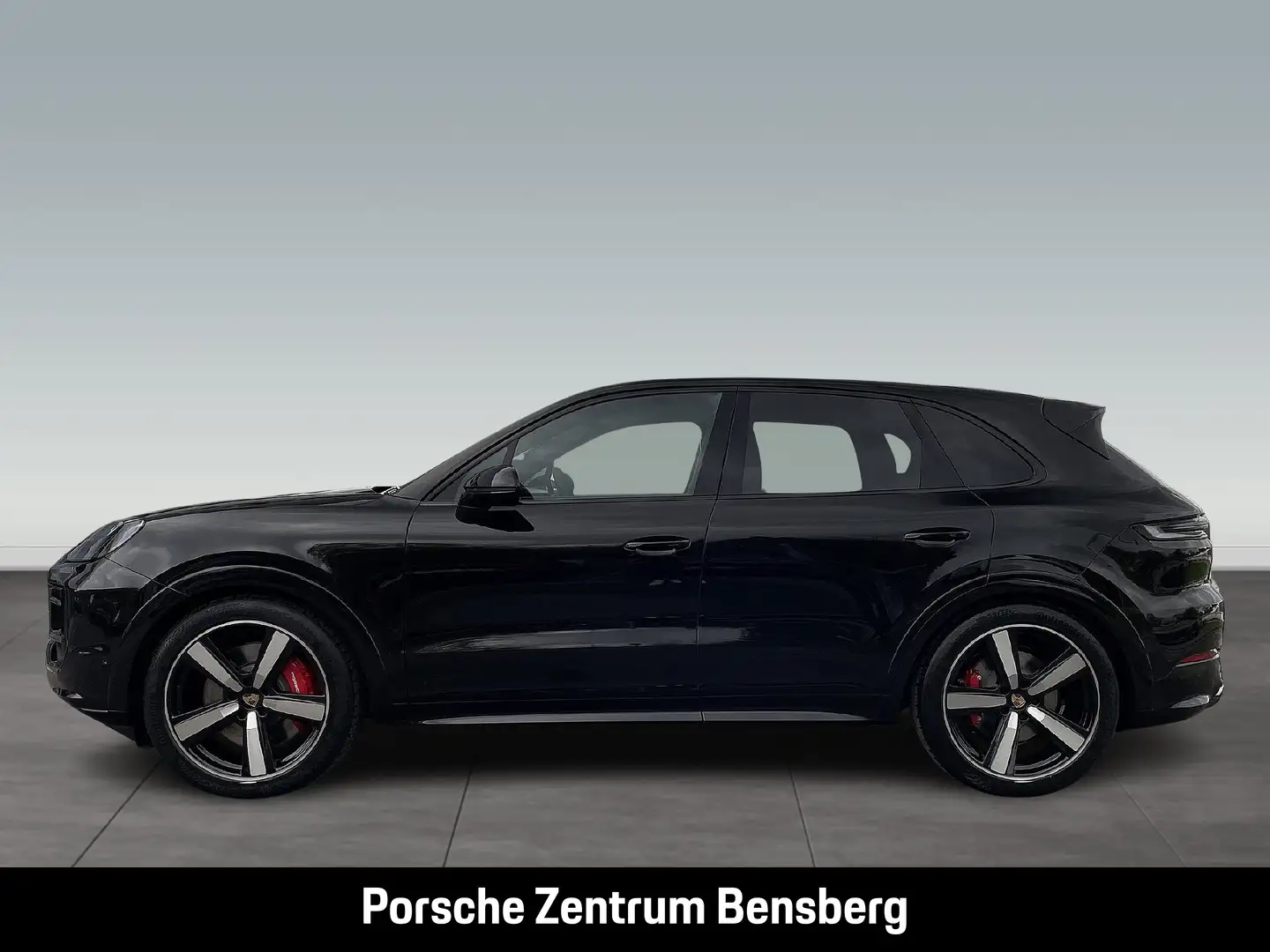 Porsche Cayenne GTS Schwarz - 2
