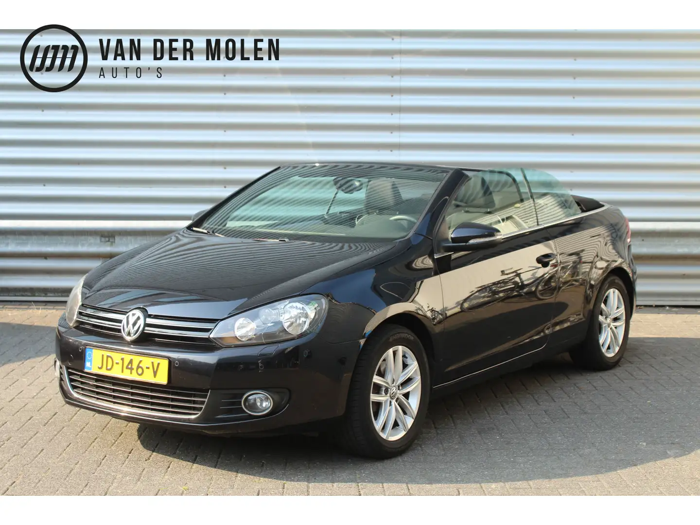 Volkswagen Golf Cabriolet 1.2 TSI 105pk BlueMotion 65.854km!! Clima Cruise N Zwart - 1