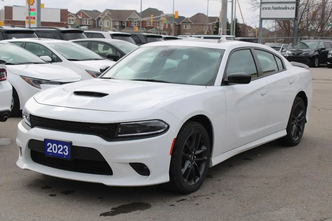 Dodge Charger снимка Dodge Charger