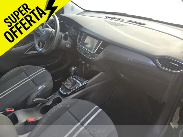 Opel Crossland view 13