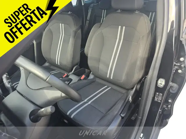 Opel Crossland view 12