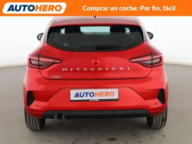 Mitsubishi Colt view 5