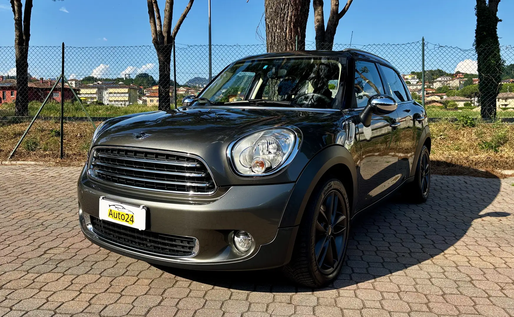 MINI One D Countryman Mini Countryman R60 1.6 Šedá - 1