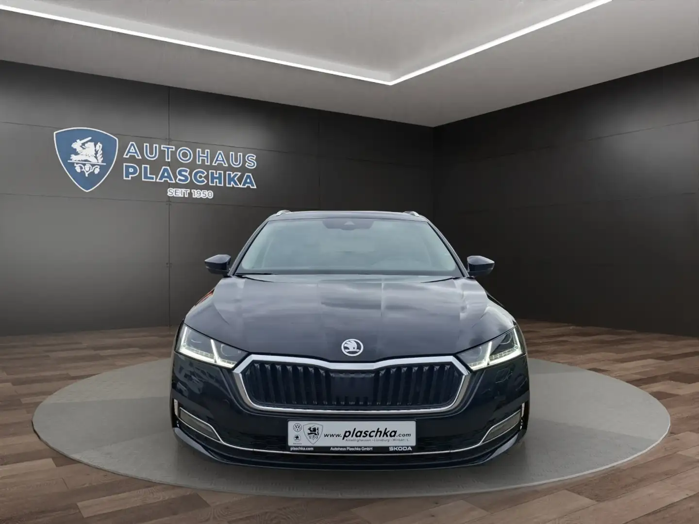 Skoda Octavia C 2.0 TDI DSG First Edition PANORAMA+AHK Klima Schwarz - 2