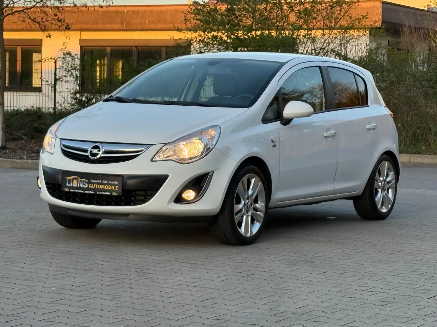Opel Corsa D 150 Jahre Innovation/Tüv Neu/SHZ/PDC/ALU Blanc - 2