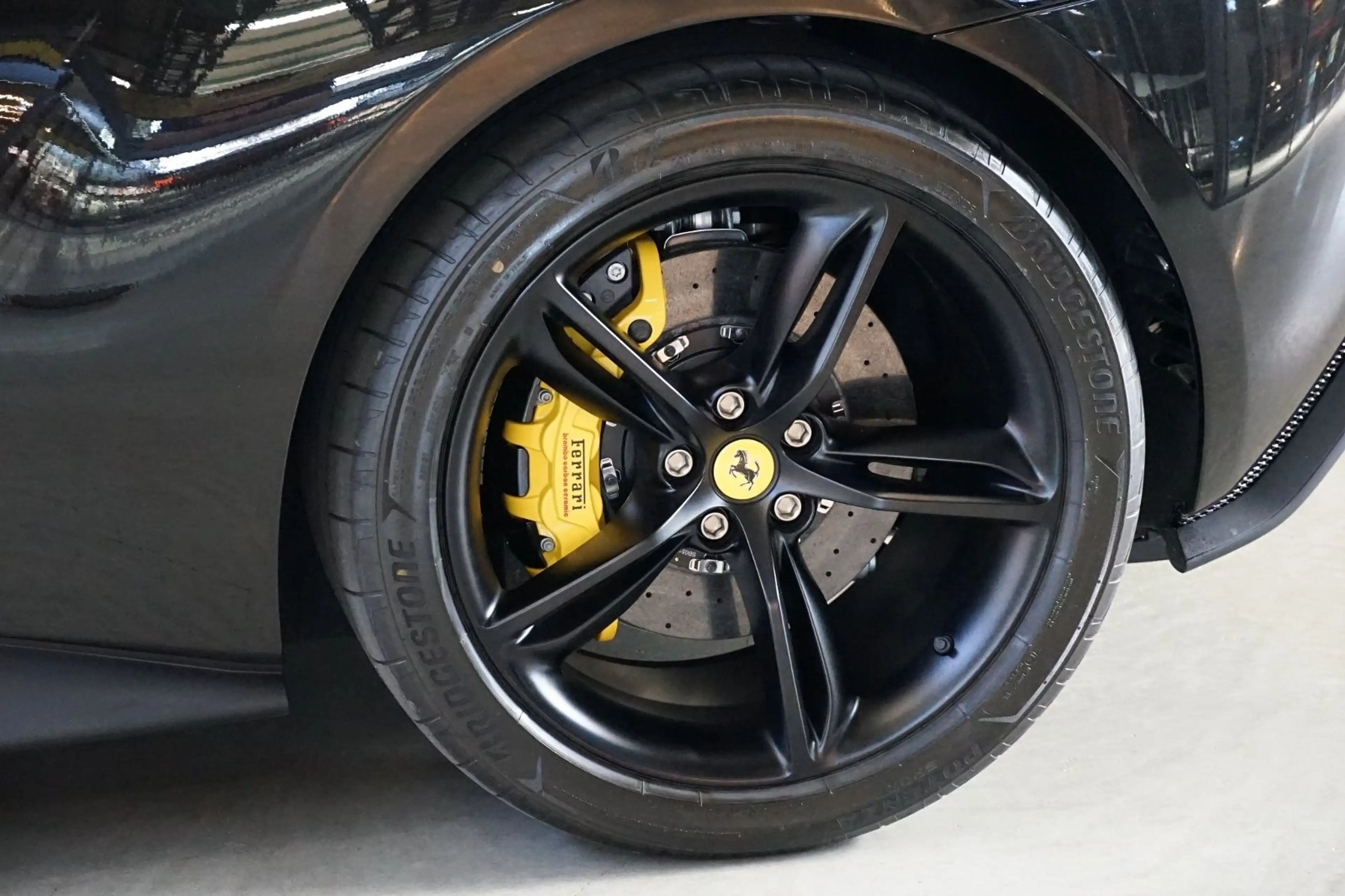 Ferrari 296 GTS Carbon-Racing-Sitze/1.Hand/LIFT/Carbon — photo 11