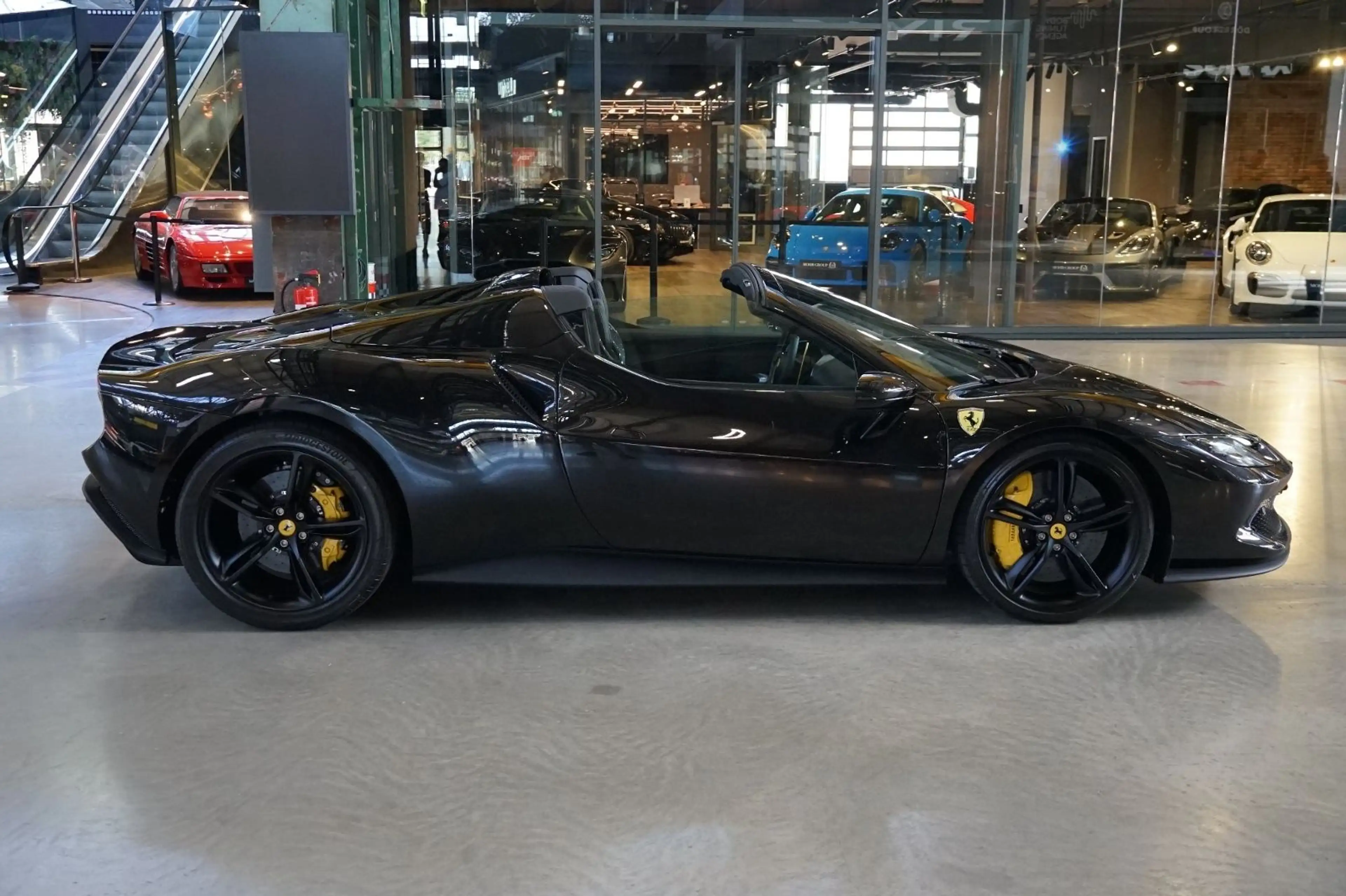 Ferrari 296 GTS Carbon-Racing-Sitze/1.Hand/LIFT/Carbon — photo 5
