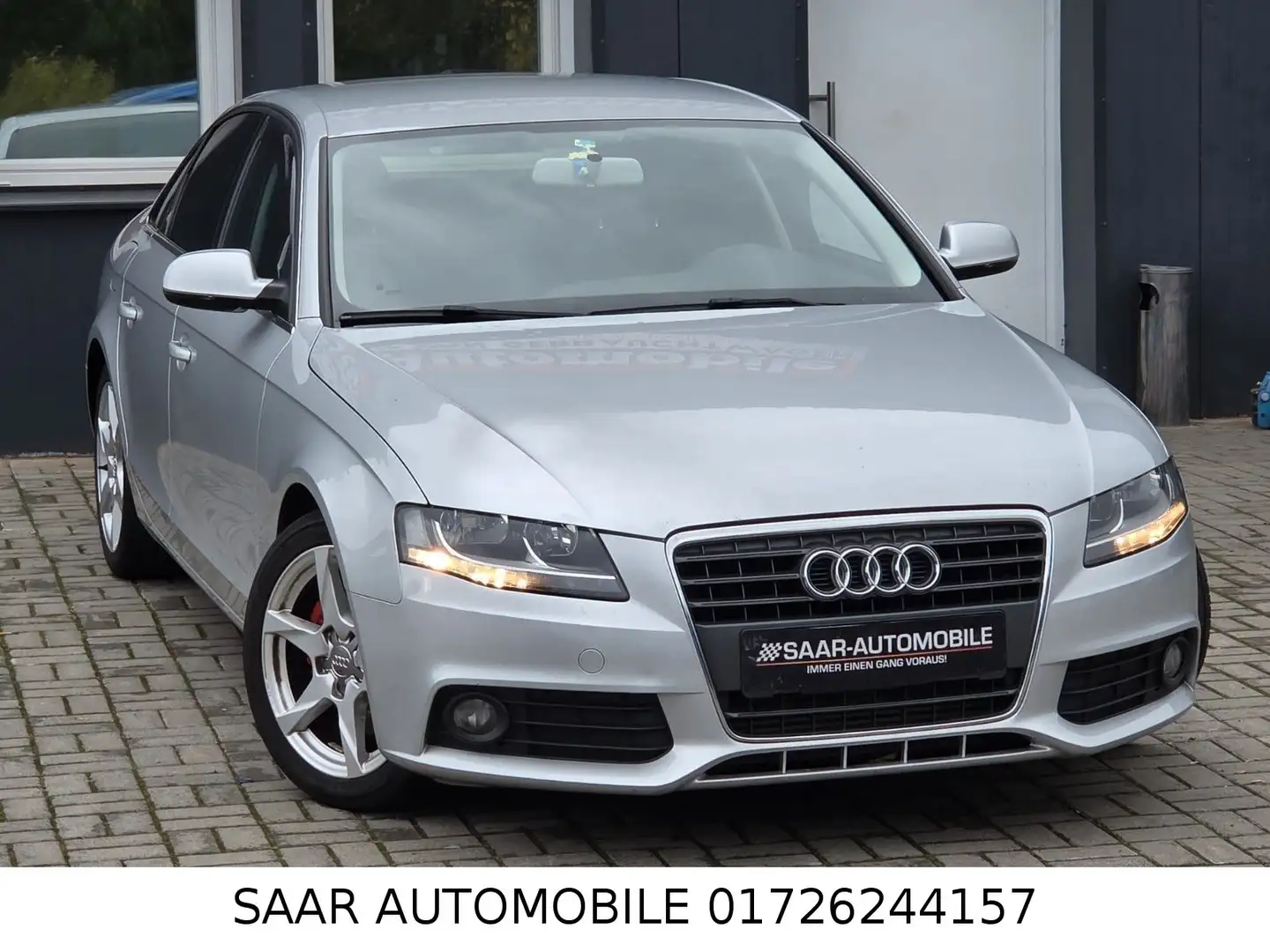 Audi A4 Lim. Ambition Silber - 1