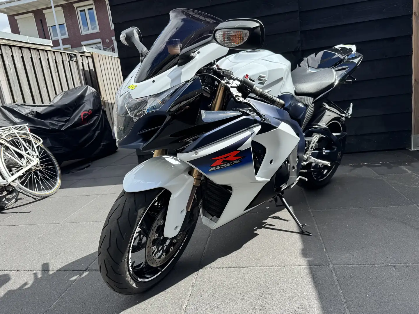 Suzuki GSX-R 1000 Suzuki Gsx-r 1000 2010 Wit - 1