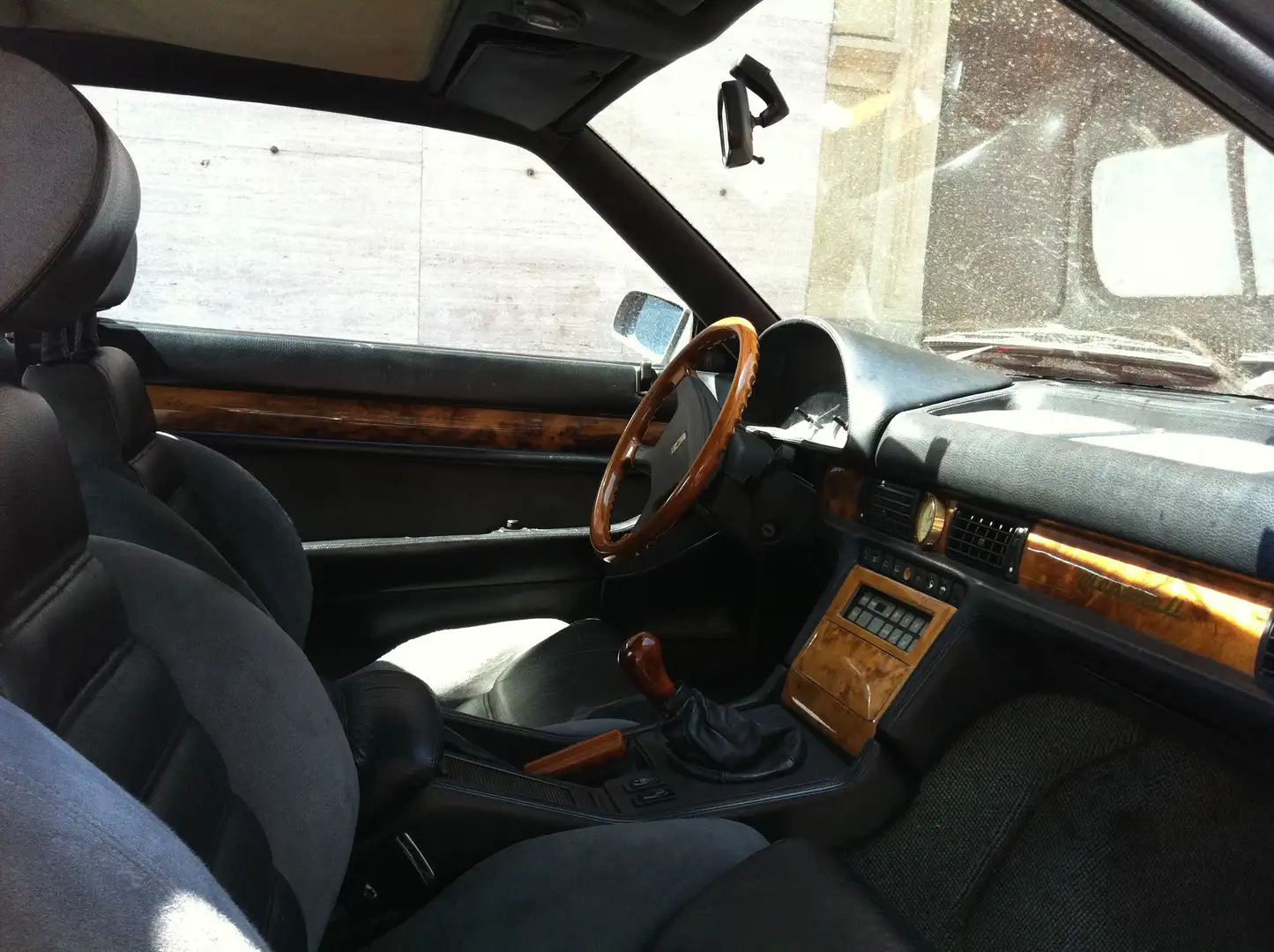 Maserati 224 224v Rot - 2