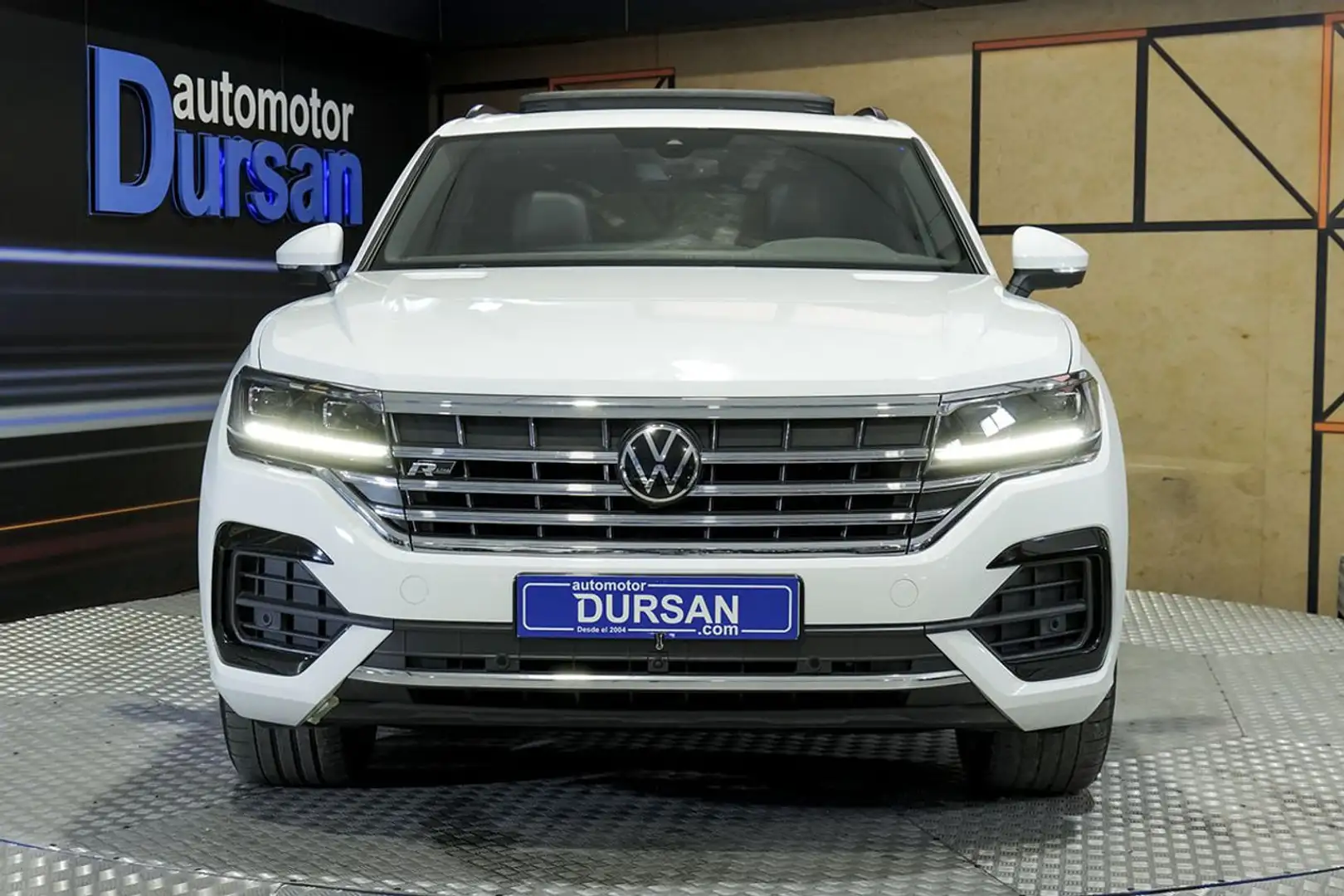 Volkswagen Touareg 3.0TDI V6 Elegance Tiptronic 4M 170kW Blanco - 2