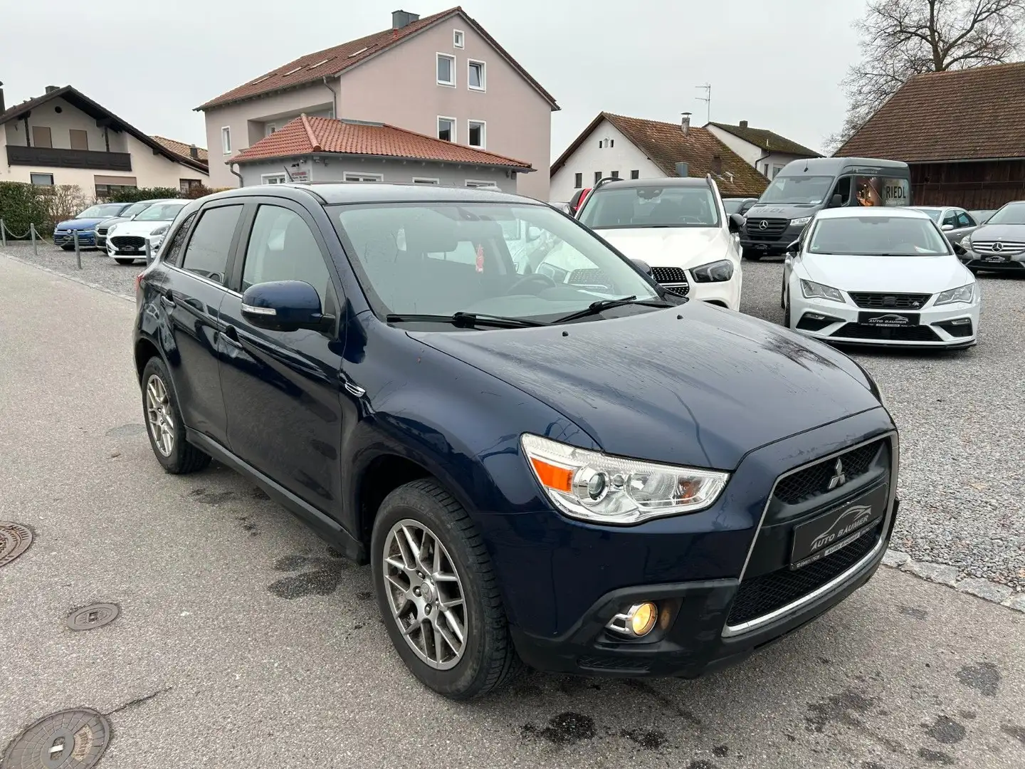 Mitsubishi ASX Intro Edition 2WD Blau - 1