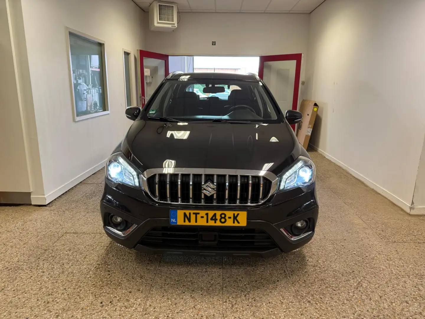 Suzuki S-Cross 1.0 Boosterjet High Executive Automaat |Trekhaak | Zwart - 2