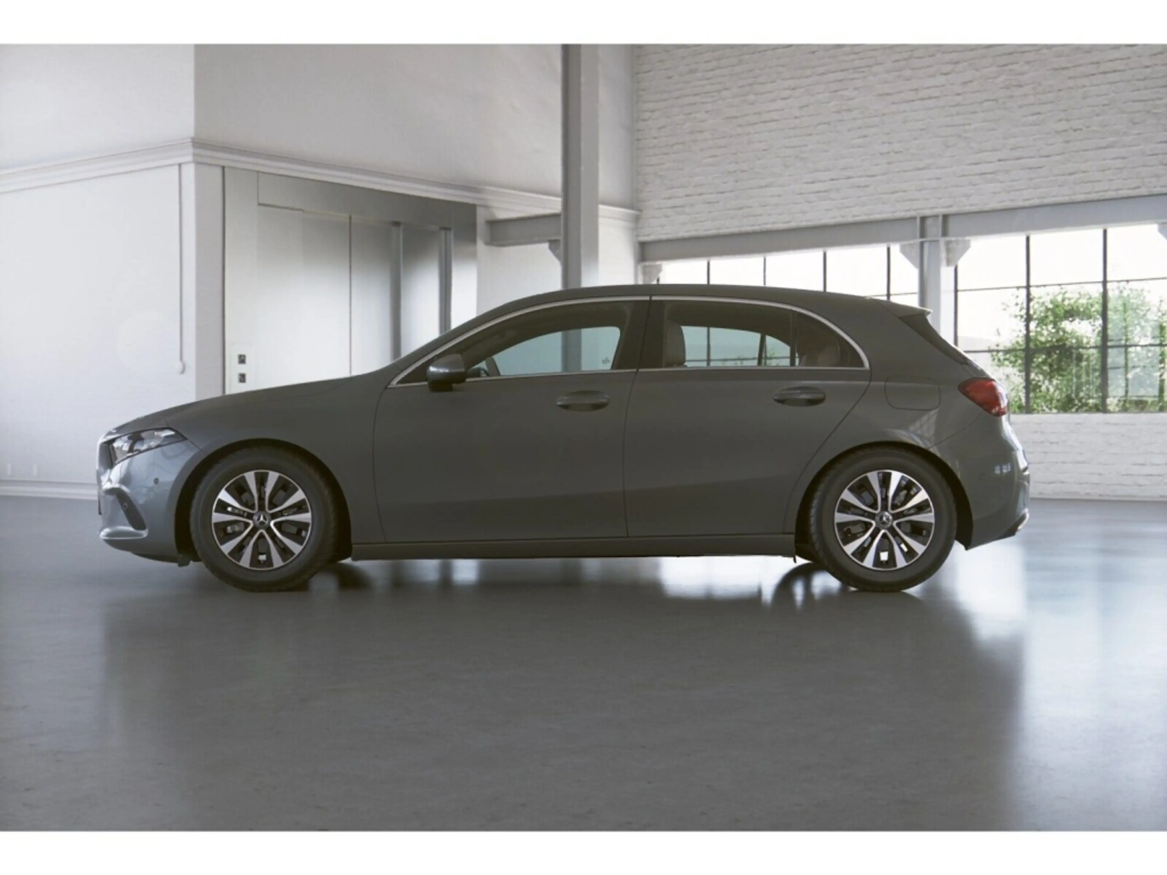 Mercedes-Benz A 180 Progressive+Alu+LED+Carb+App — photo 4