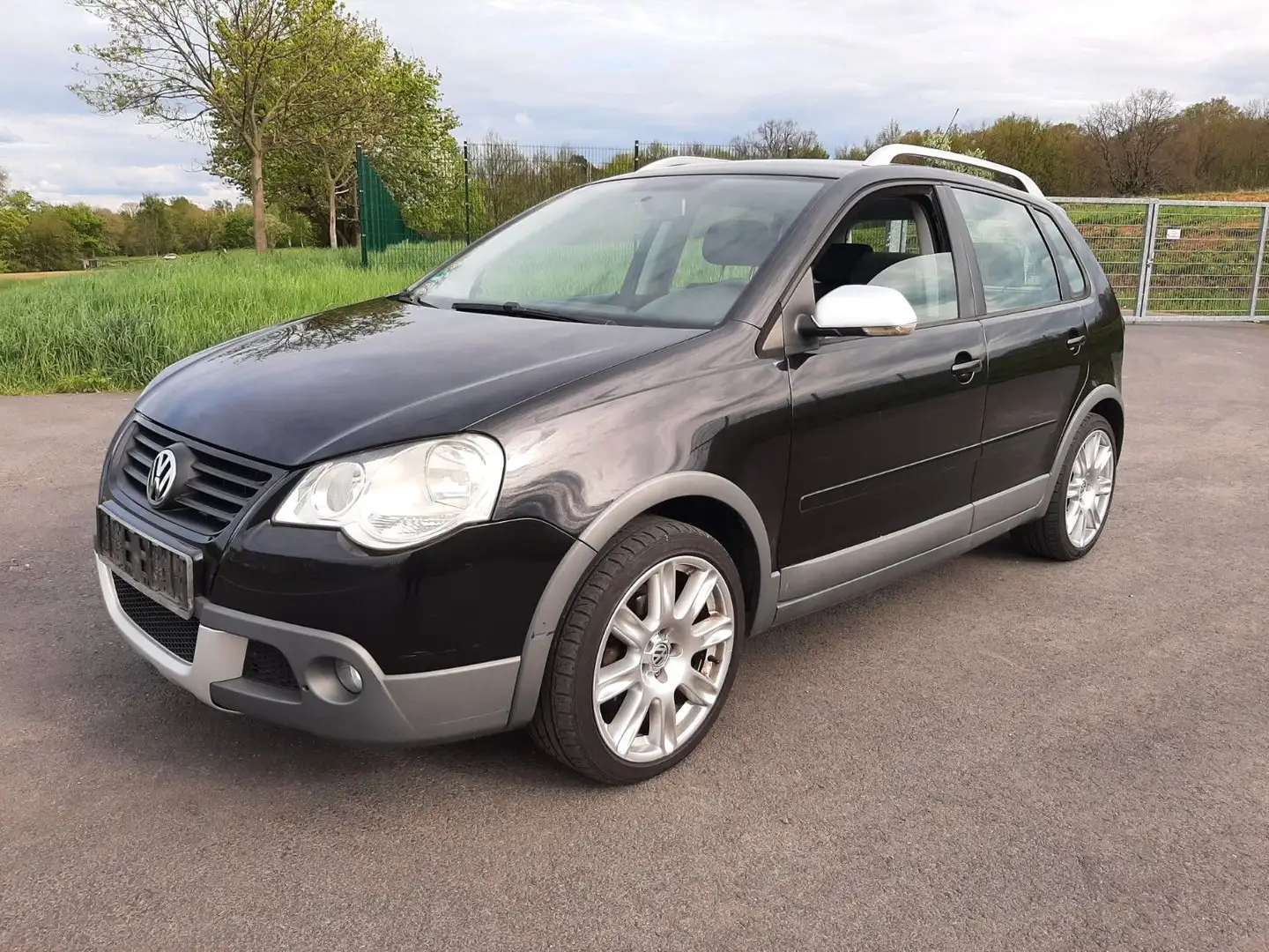 Volkswagen Polo Cross 1.4,Klima,Sitzheizung Schwarz - 1