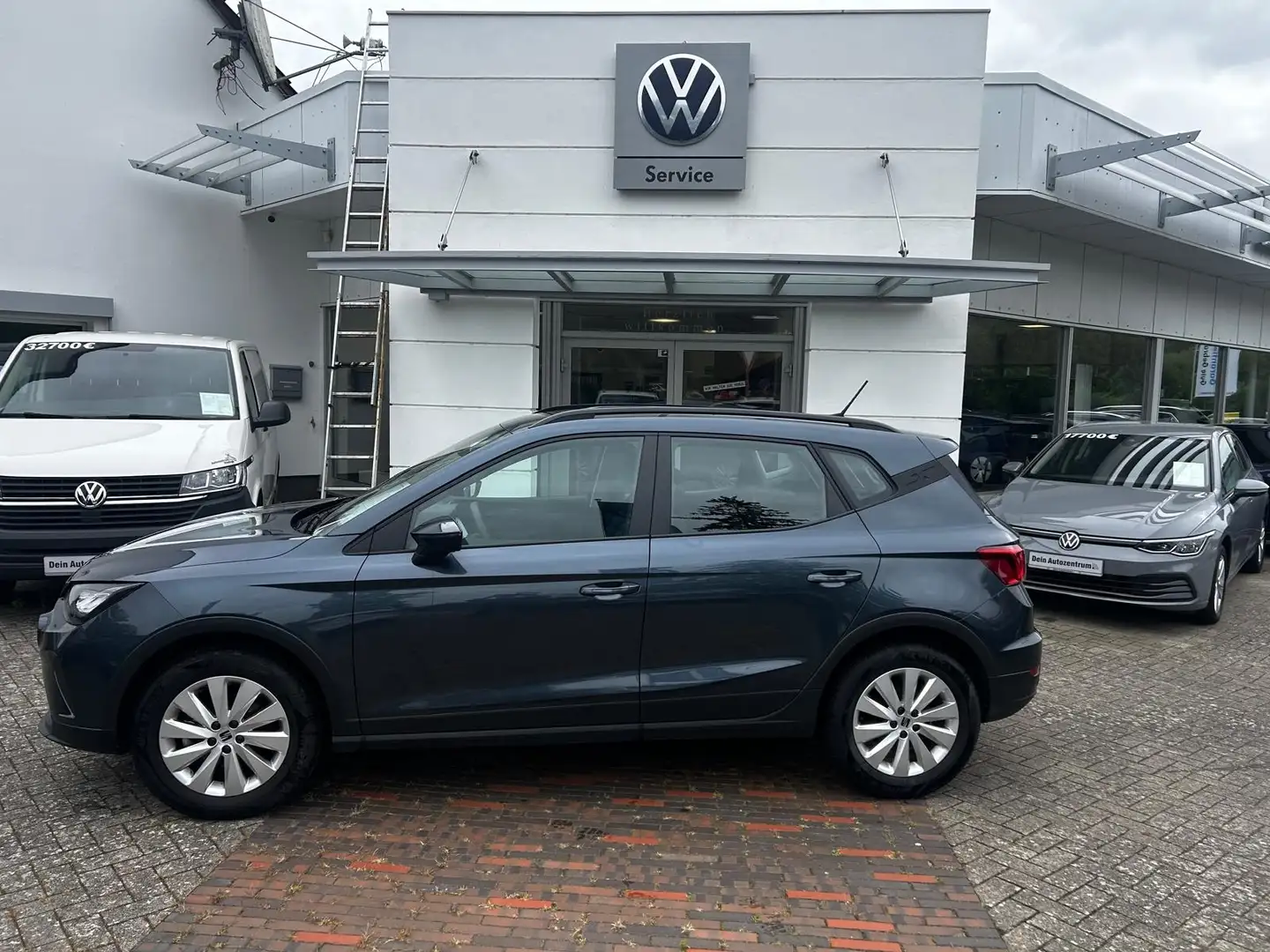 SEAT Arona 1.0 TSI Reference Sitzheizung Grau - 2