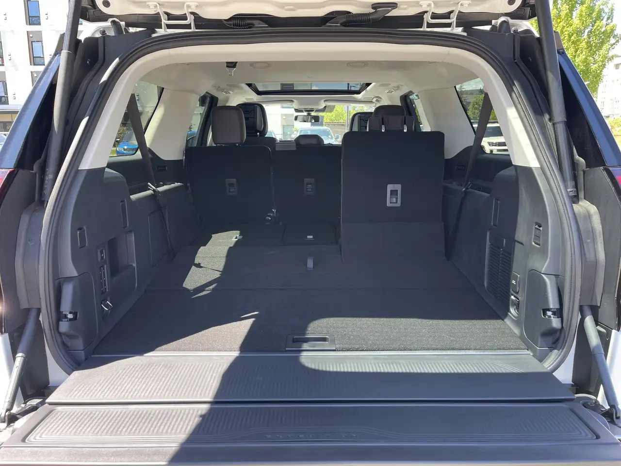 Ford Expedition photo Ford Expedition