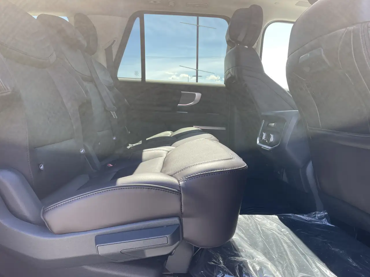 Ford Expedition photo Ford Expedition