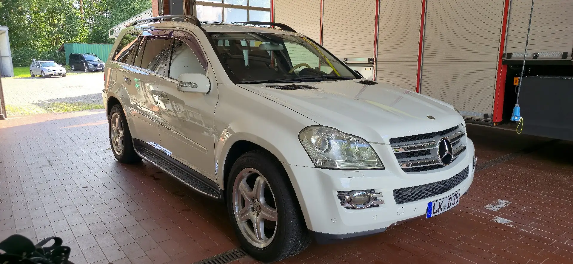 Mercedes-Benz GL 500 4Matic 7G-TRONIC - 2