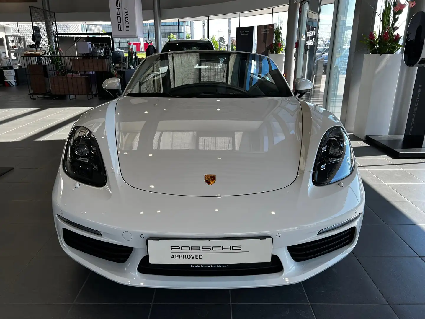 Porsche 718 Boxster Weiß - 2