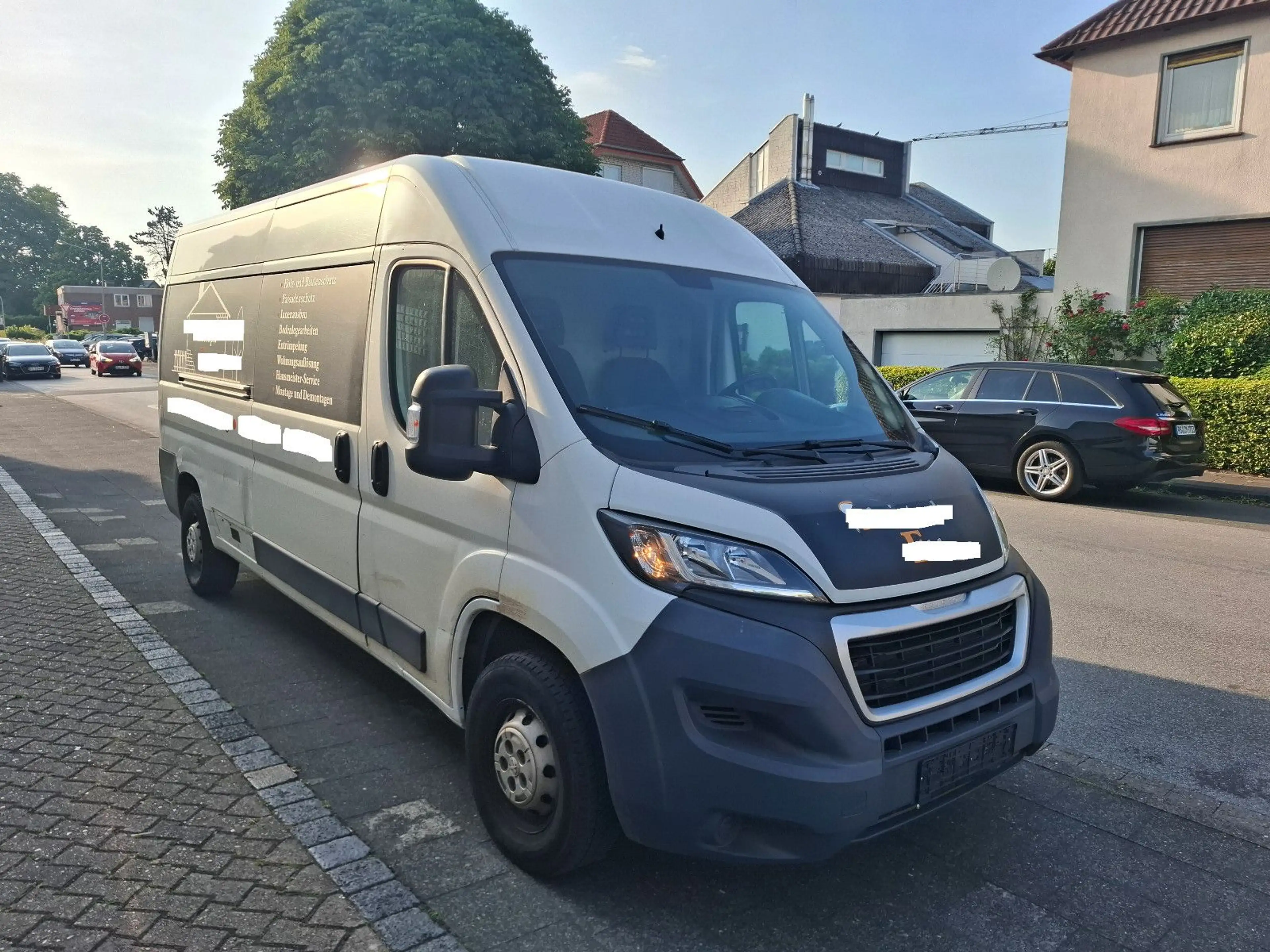 Peugeot Boxer Kasten Hochraum 335 L3H2 Premium BlueHDi 1