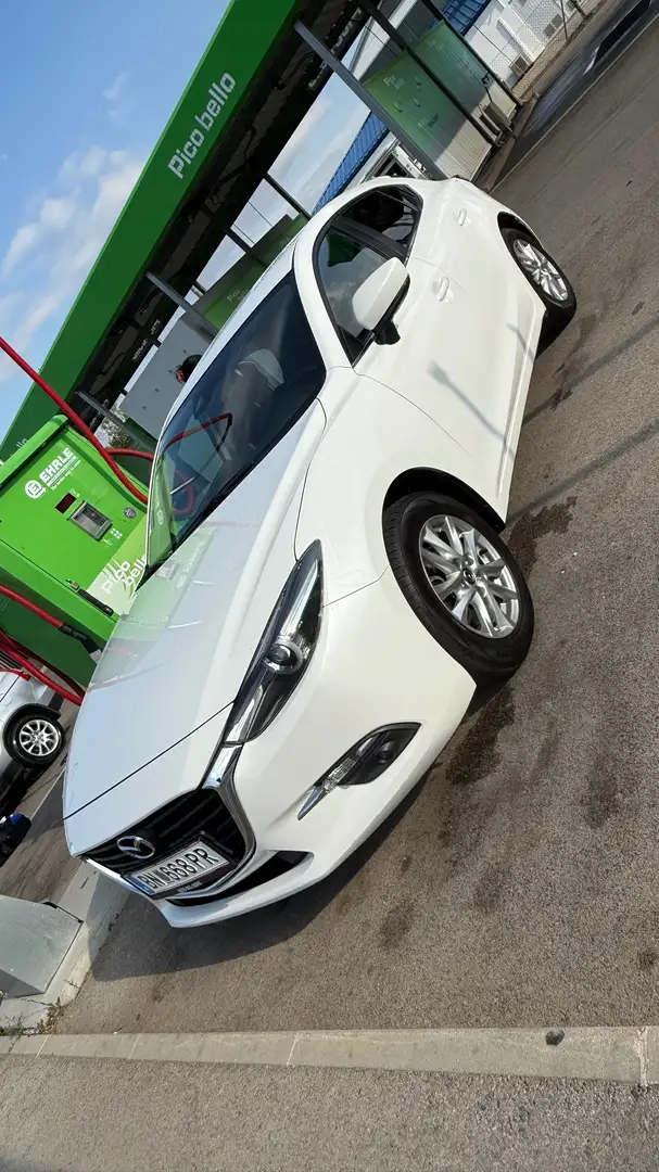 Mazda 3 Mazda 3 Sport CD105 Aut. Attraction Attraction Weiß - 2