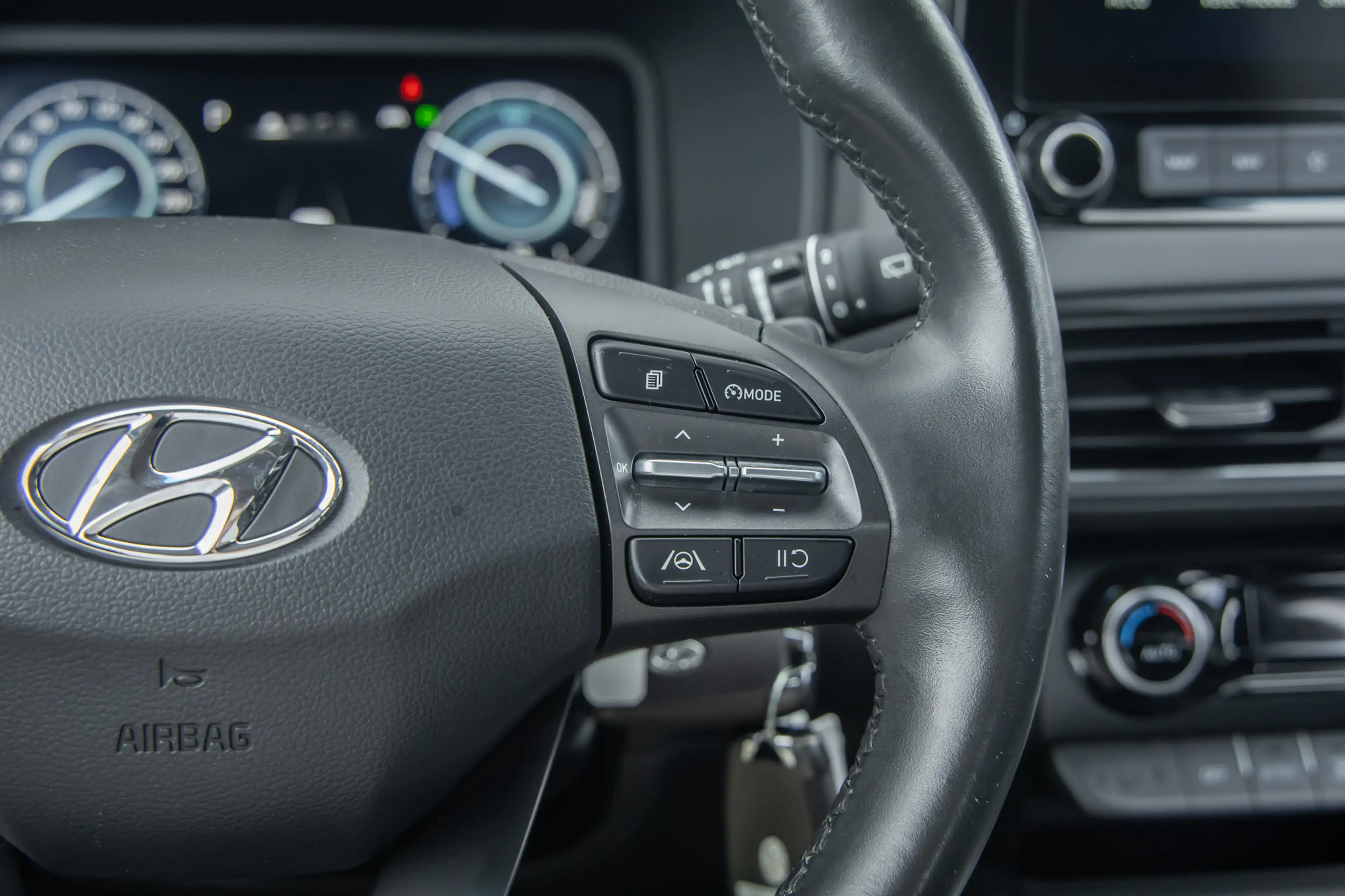 Hyundai KONA 1.6 GDI HEV Fashion Design Camera | Pdc | Cruise c — photo 15