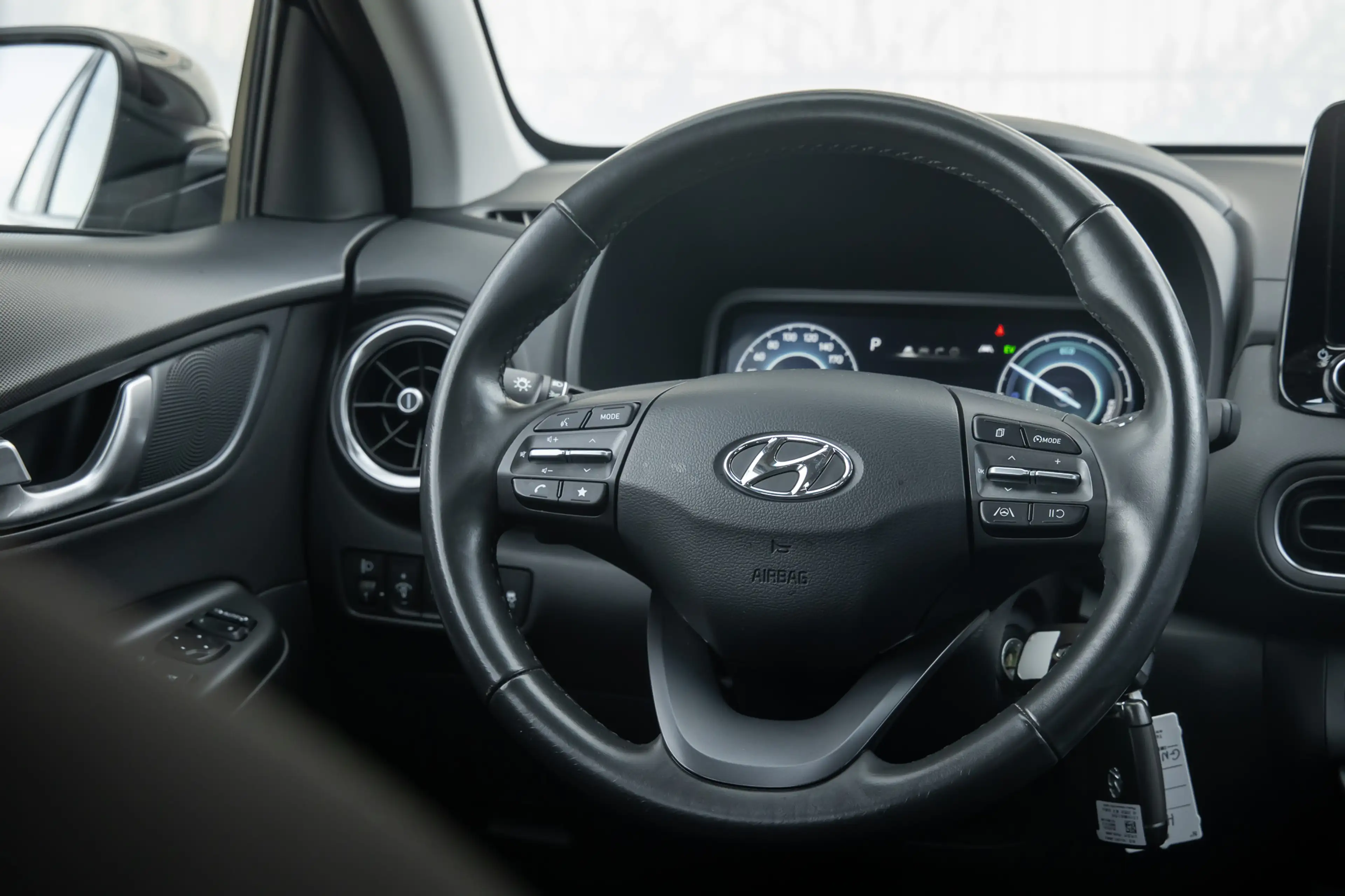 Hyundai KONA 1.6 GDI HEV Fashion Design Camera | Pdc | Cruise c — photo 8