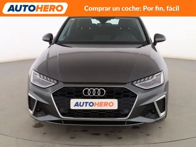 Audi A4 view 9