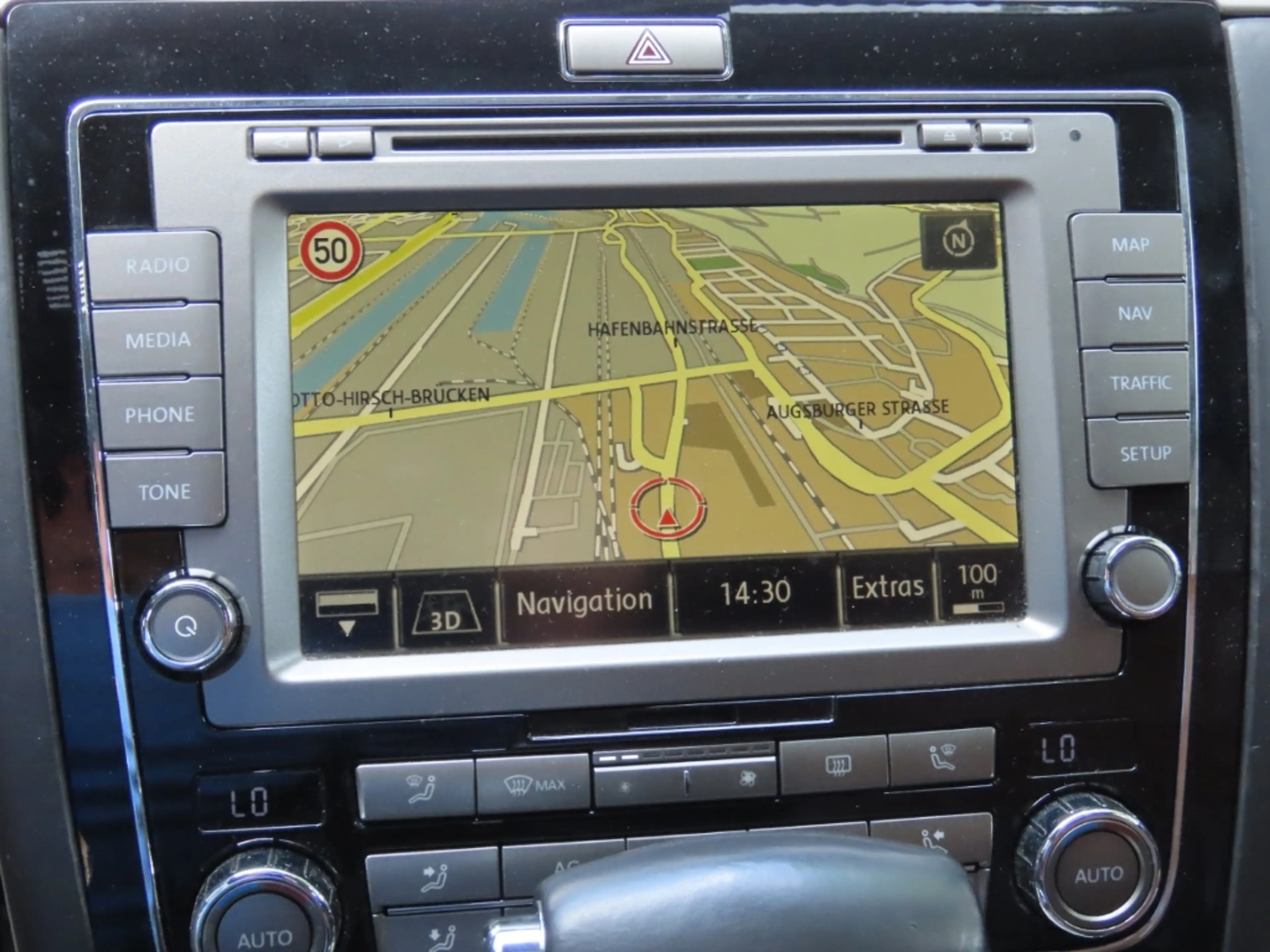 Volkswagen Phaeton V6 TDI 4Motion BiXen*ACC*Pano*Kam*Nav*SHZ — photo 14