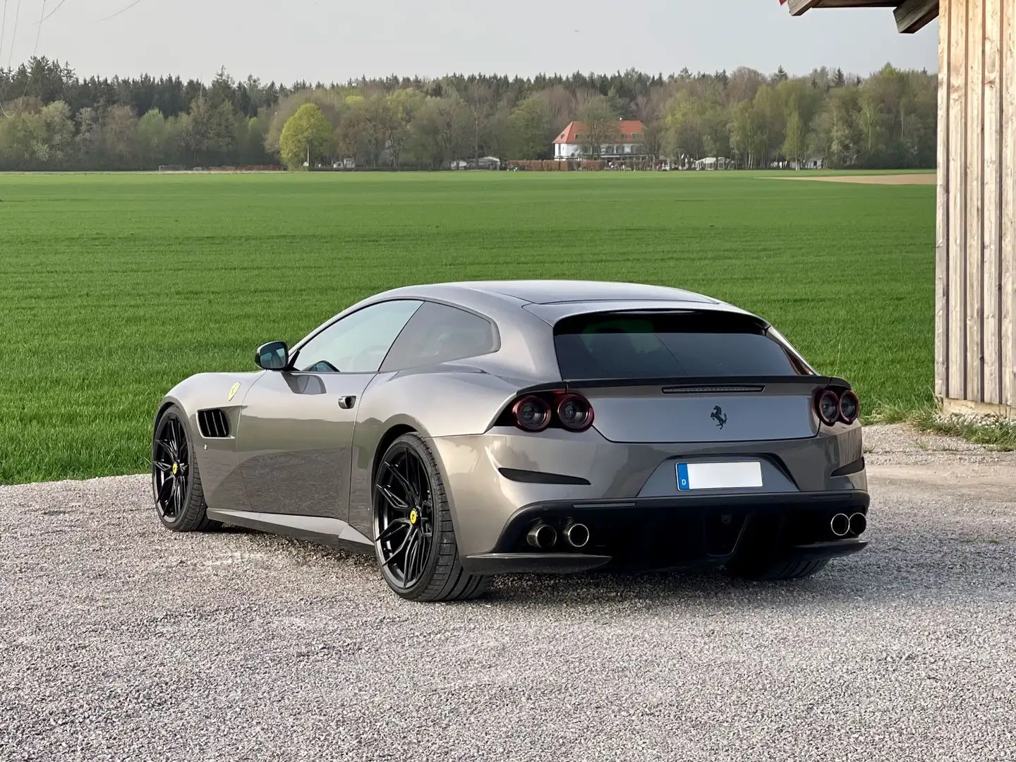 Ferrari GTC4 Lusso V12 *Novitec*Glasdach*LIFT*Apple Car P Grau - 2