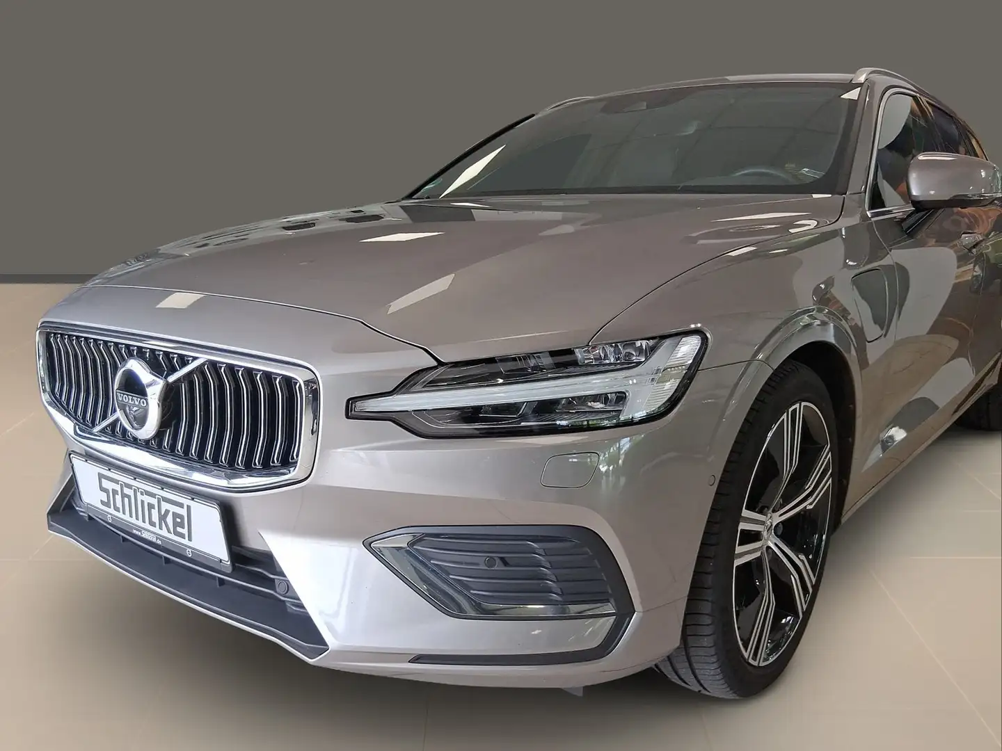 Volvo V60 T8 Inscription Recharge Plug-In Hybrid AWD Leder Grau - 2