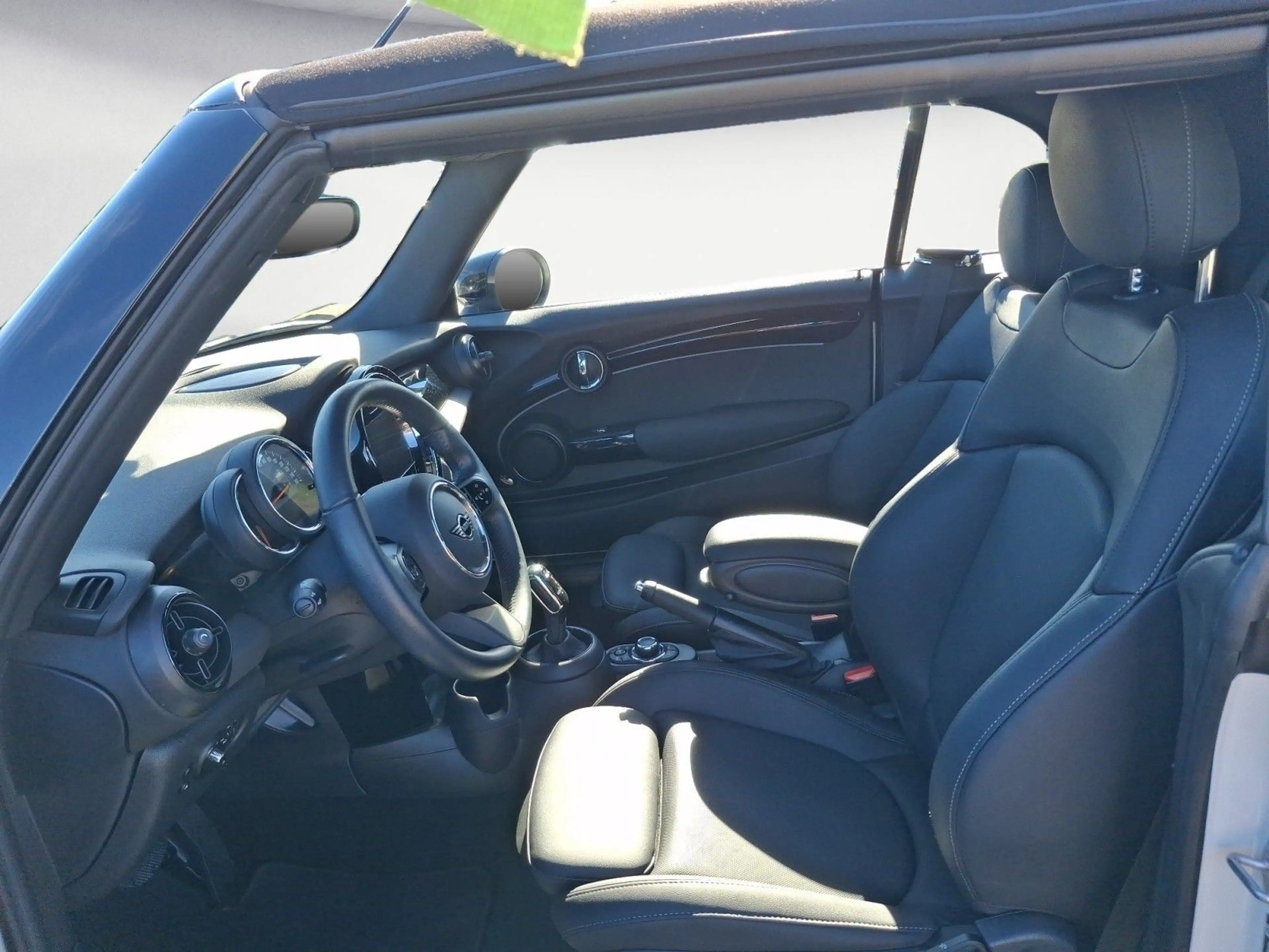 MINI Cooper Cabrio Classic Trim Steptronic DSG Blueto — photo 10