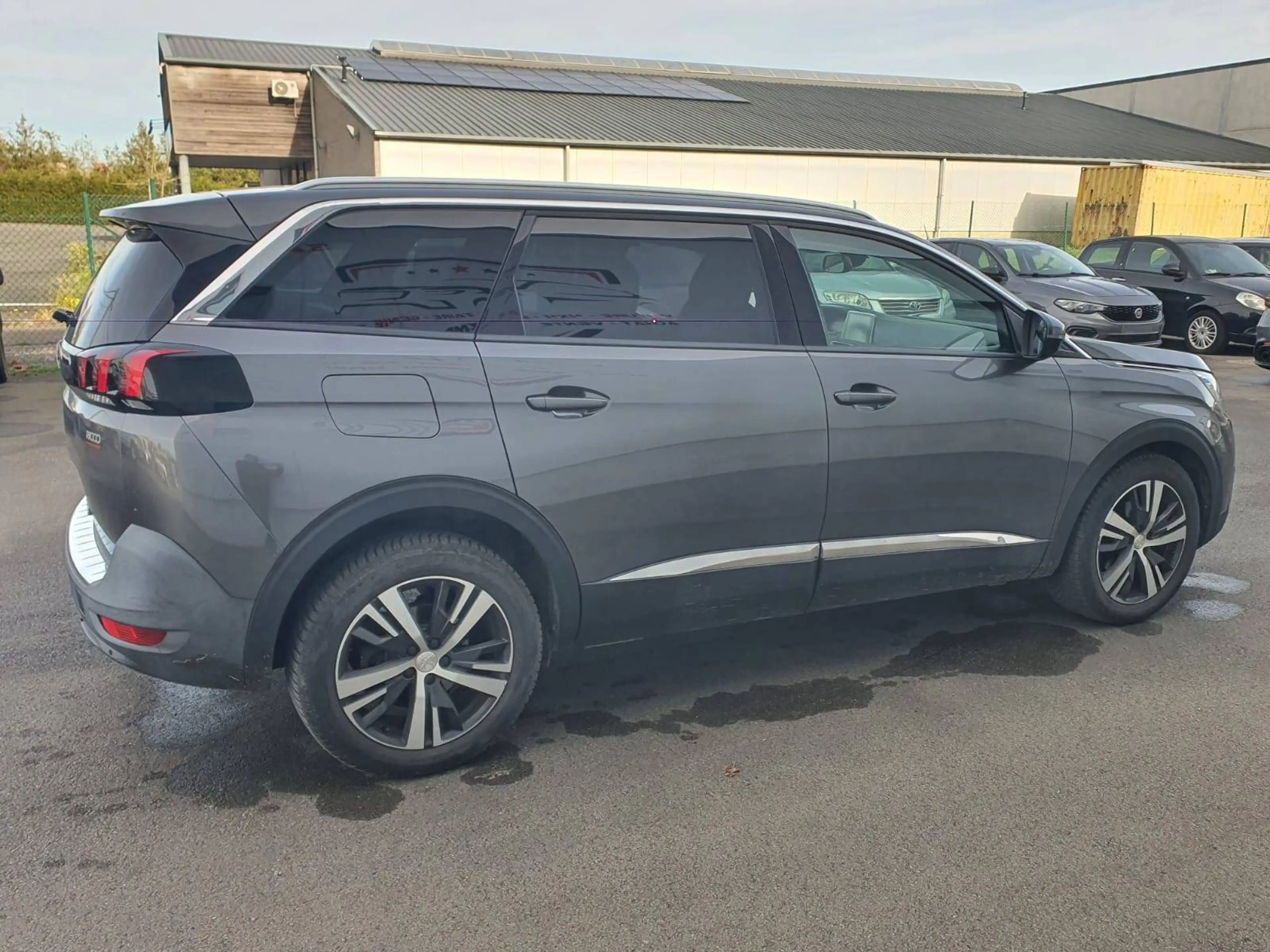 Peugeot 5008 5008 1.2 PureTech Allure — photo 6