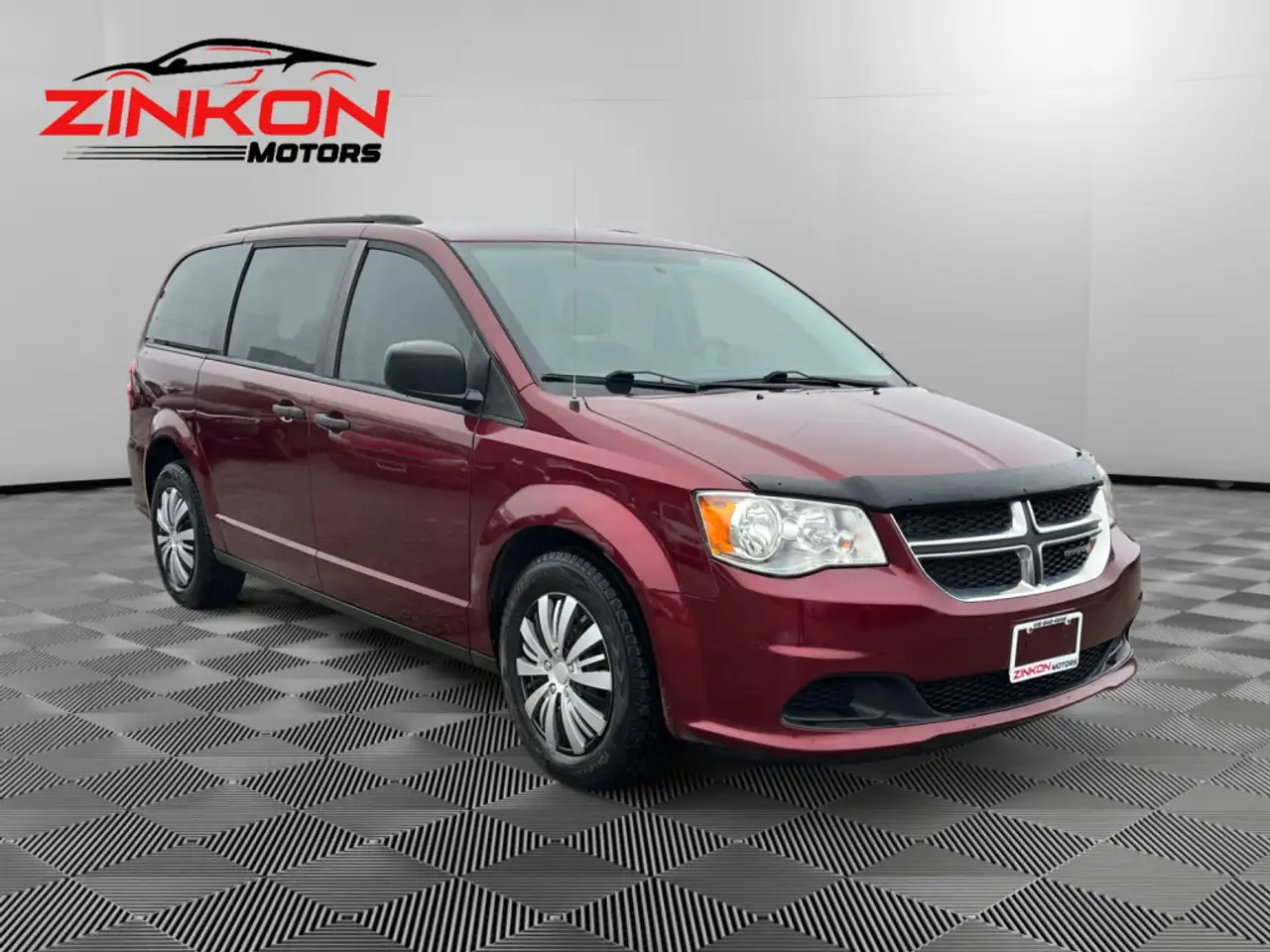 Dodge Grand Caravan снимка Dodge Grand Caravan